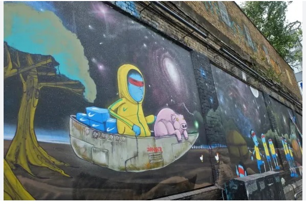 Cranio paints the Shoreditch Art Wall